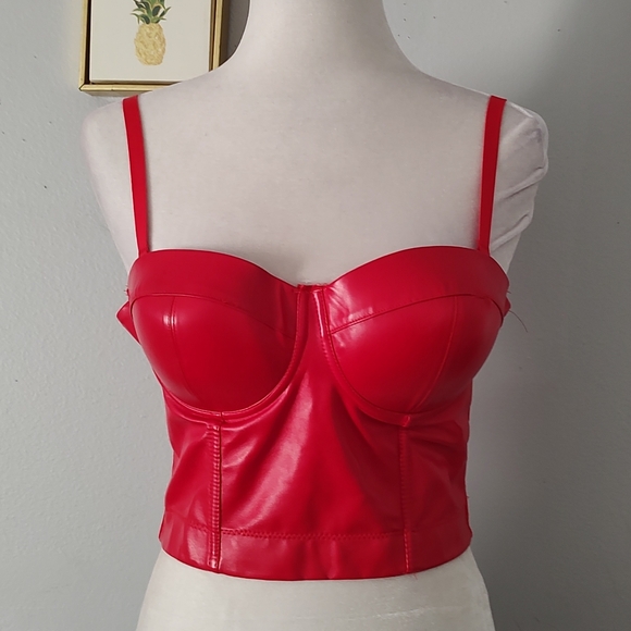 Bustier women faux leather color red style Gothic adjustable straps New L /XL - Picture 2 of 16